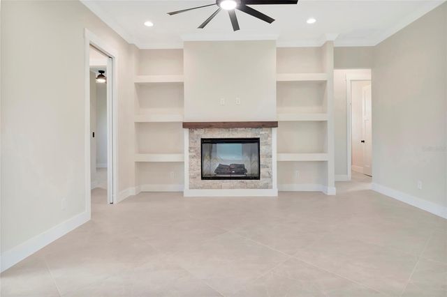 17605 NINTH STREET, Montverde, FL 34756