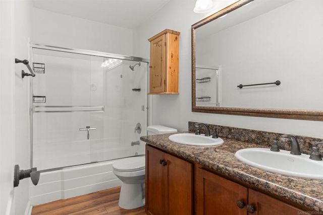 1417 N Broadway B, Escondido, CA 92026