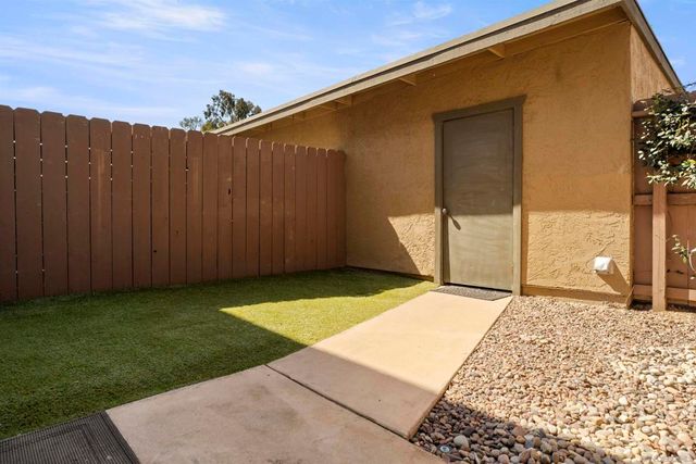 1417 N Broadway B, Escondido, CA 92026