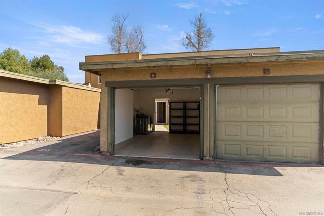 1417 N Broadway B, Escondido, CA 92026