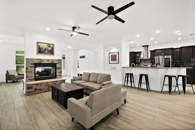 4895 STATE HWY 100 W, Bunnell, FL 32110