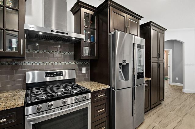 4895 STATE HWY 100 W, Bunnell, FL 32110