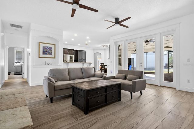 4895 STATE HWY 100 W, Bunnell, FL 32110