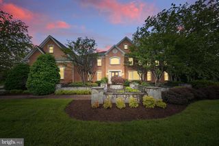 43582 OLD KINDERHOOK DR, Ashburn, VA 20147