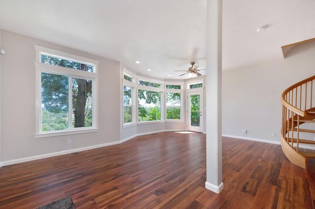 10513 Indian Hill Rd, Newcastle, CA 95658