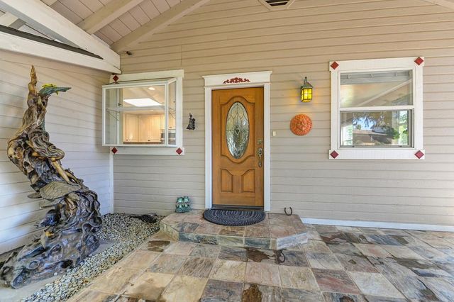 10513 Indian Hill Rd, Newcastle, CA 95658