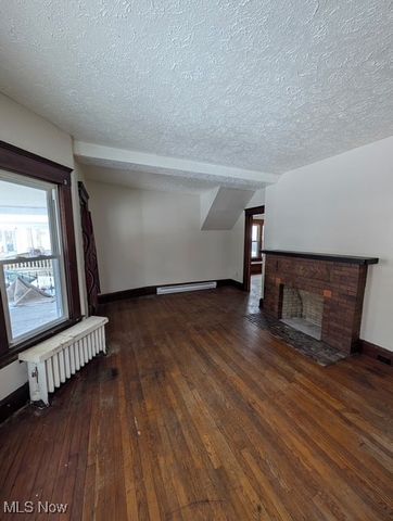 3801 Mapledale Avenue, Cleveland, OH 44109