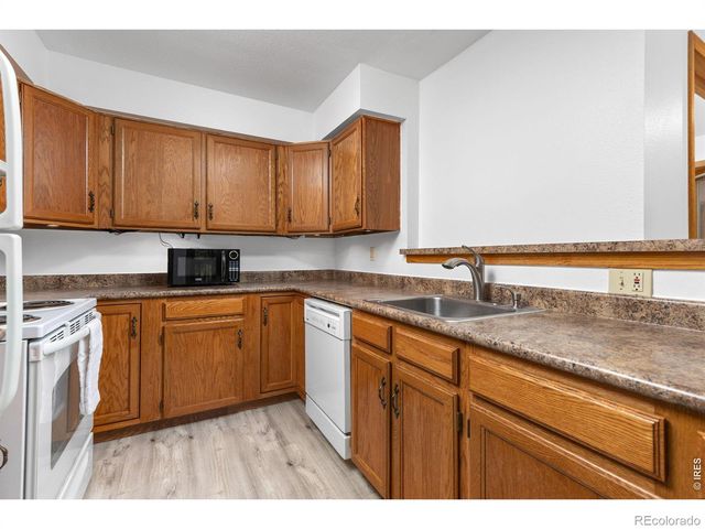 2992 Shadow Creek Drive 202, Boulder, CO 80303