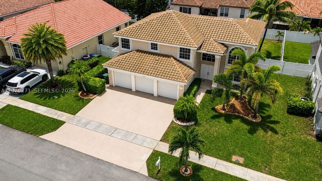 18341 NW 10th St, Pembroke Pines, FL 33029