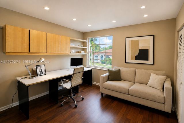 18341 NW 10th St, Pembroke Pines, FL 33029