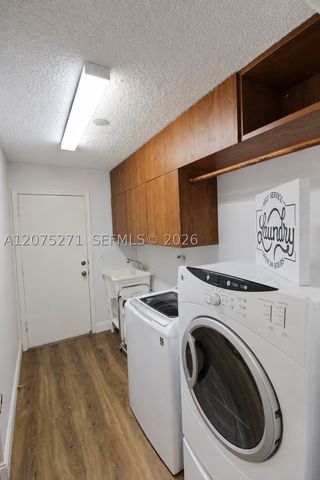 18341 NW 10th St, Pembroke Pines, FL 33029