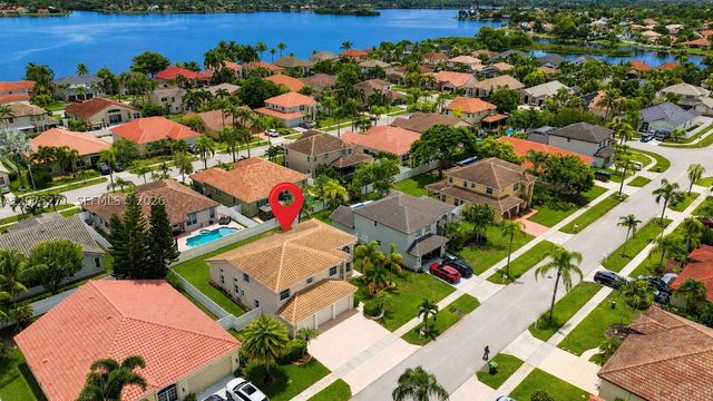 18341 NW 10th St, Pembroke Pines, FL 33029