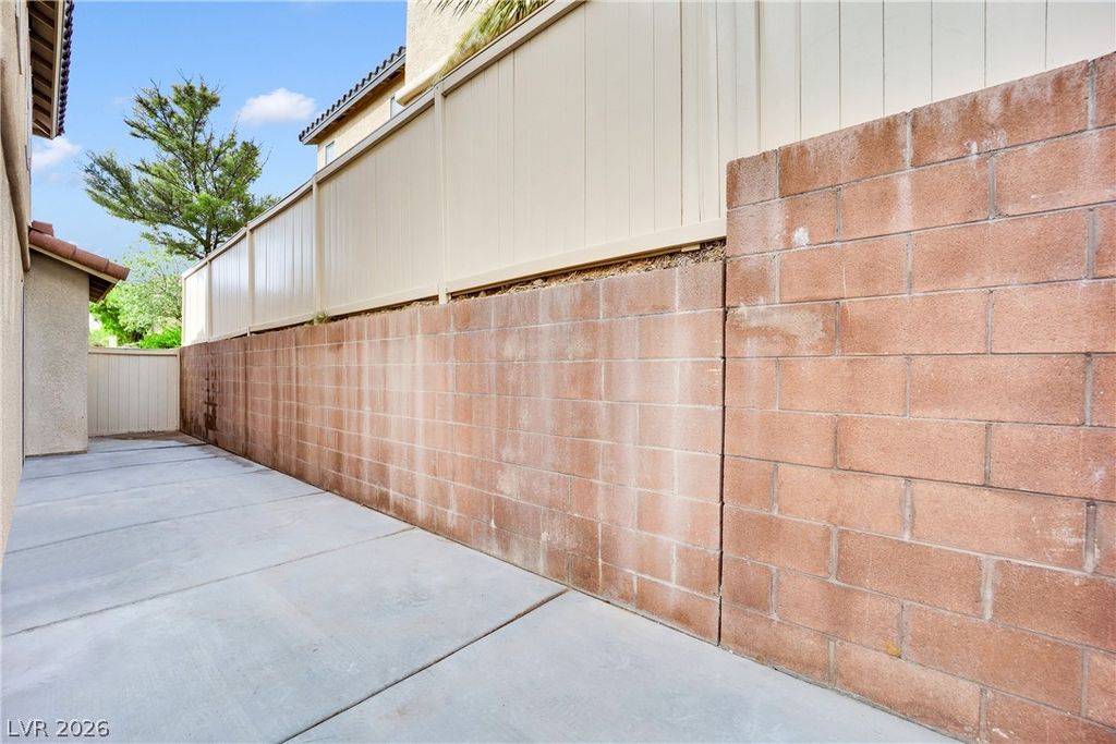 Image 34 of property listing at 10452 Chrisman Avenue, Las Vegas, NV 89129