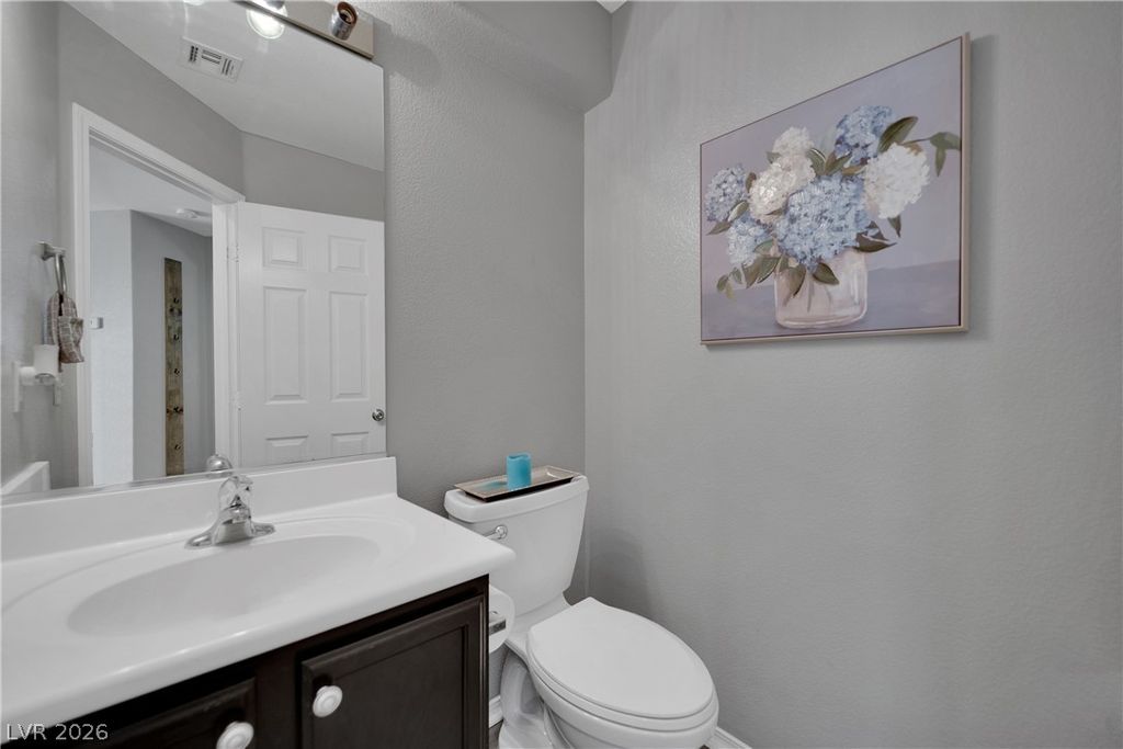 Image 7 of property listing at 10452 Chrisman Avenue, Las Vegas, NV 89129