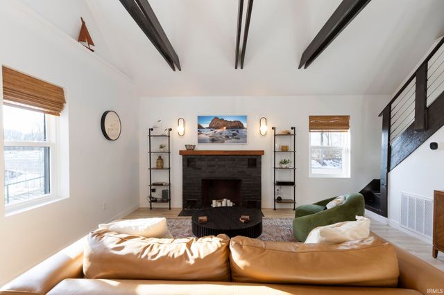 5046 N 475 E, Leesburg, IN 46538