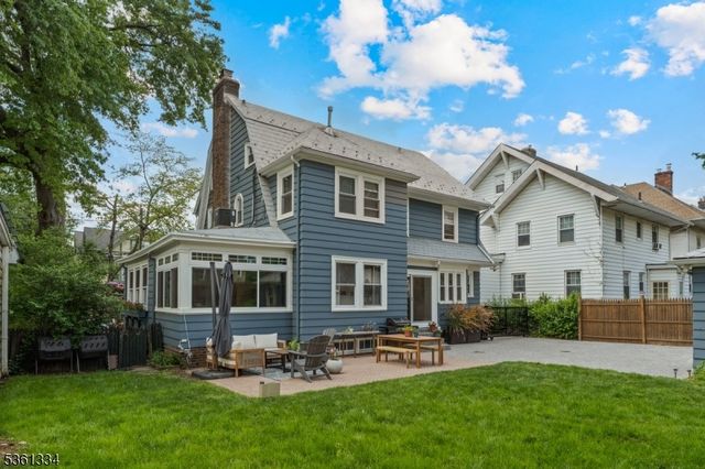 711 Lake St, Newark City, NJ 07104