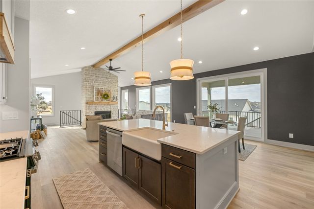 1299 S Radley Street, West Des Moines, IA 50266