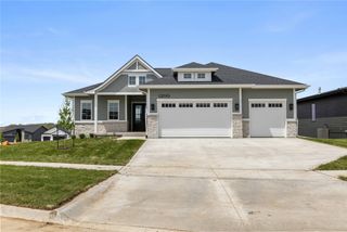 1299 S Radley Street, West Des Moines, IA 50266