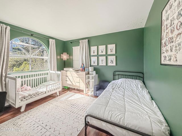 2533 Antonio Drive 301, Camarillo, CA 93010