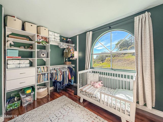 2533 Antonio Drive 301, Camarillo, CA 93010