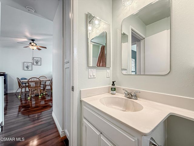 2533 Antonio Drive 301, Camarillo, CA 93010