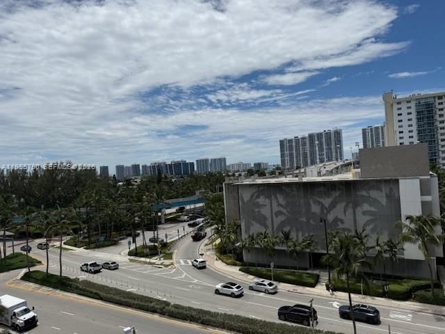 19201 Collins Avenue 534, Sunny Isles Beach, FL 33160