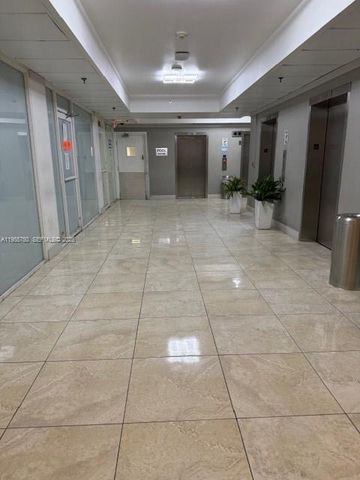 19201 Collins Avenue 534, Sunny Isles Beach, FL 33160