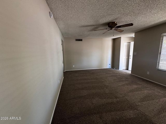 2072 E DONNER Drive, Tempe, AZ 85282