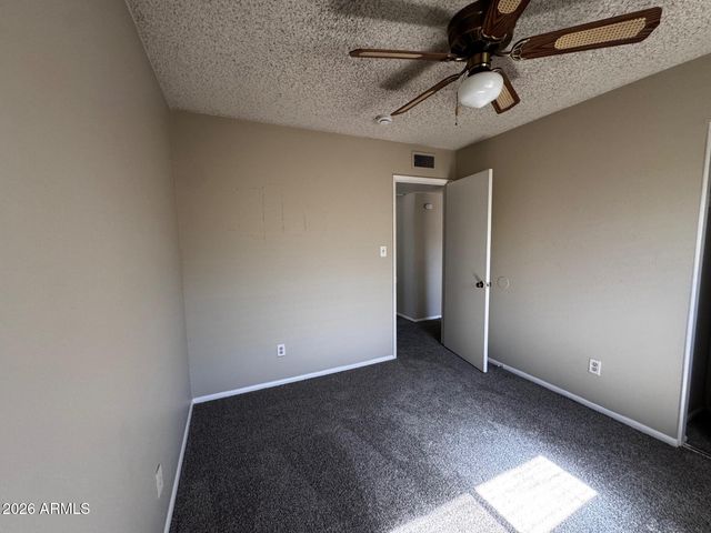 2072 E DONNER Drive, Tempe, AZ 85282