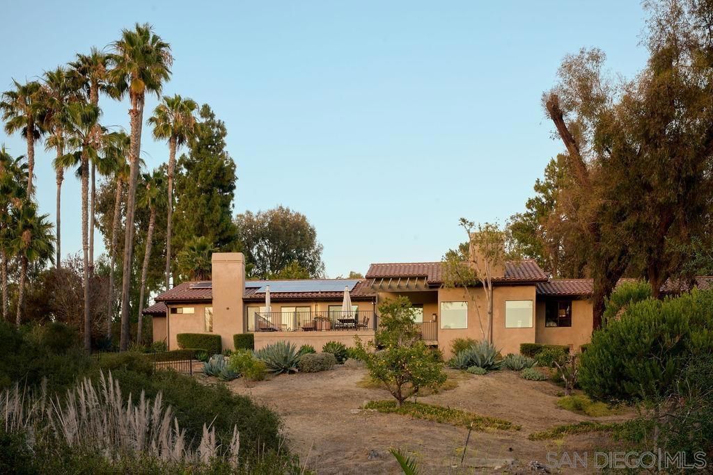 Image 1 of property listing at 17335 Via Del Bravo, Rancho Santa Fe, CA 92067