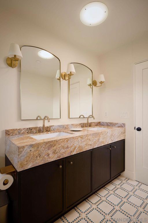 Image 24 of property listing at 17335 Via Del Bravo, Rancho Santa Fe, CA 92067