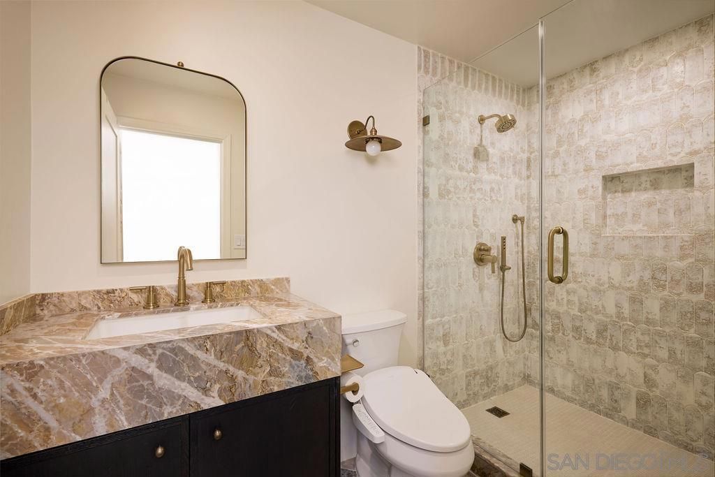 Image 26 of property listing at 17335 Via Del Bravo, Rancho Santa Fe, CA 92067