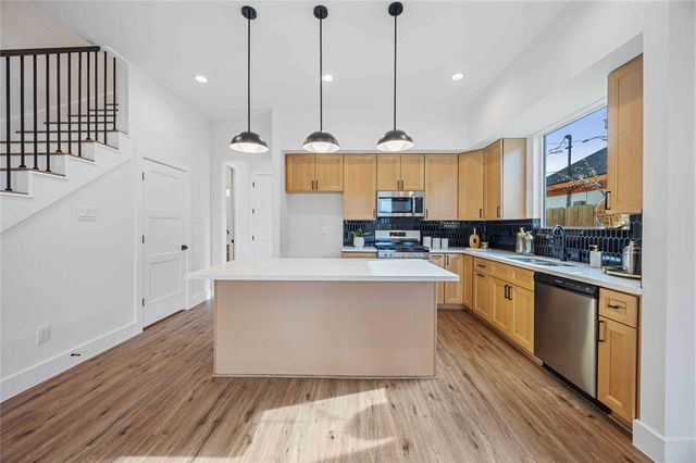 3504 Caplin Street D, Houston, TX 77026