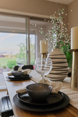 209 Calistoga Lane, Lincoln, CA 95648