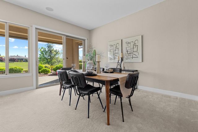 209 Calistoga Lane, Lincoln, CA 95648