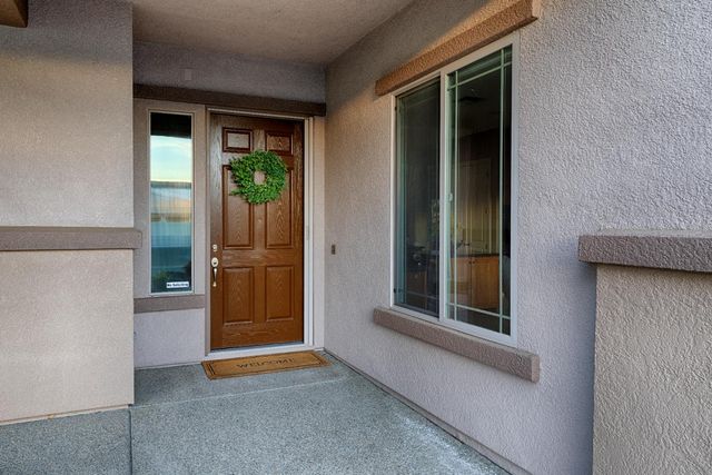 209 Calistoga Lane, Lincoln, CA 95648