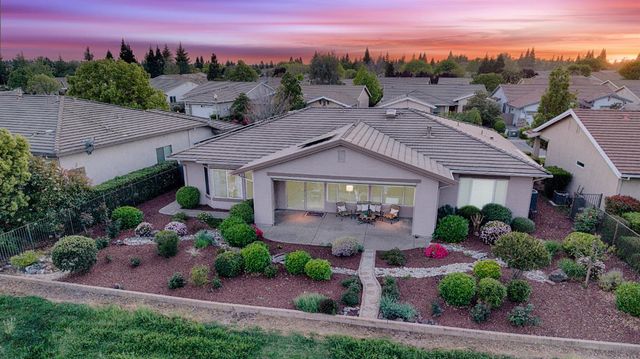 209 Calistoga Lane, Lincoln, CA 95648