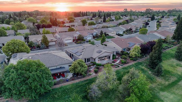 209 Calistoga Lane, Lincoln, CA 95648