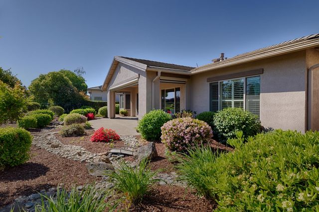 209 Calistoga Lane, Lincoln, CA 95648