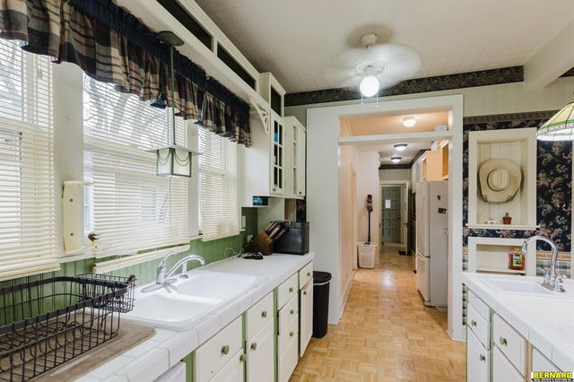 1022 4th Avenue, Nebraska City, NE 68410