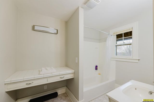 1022 4th Avenue, Nebraska City, NE 68410