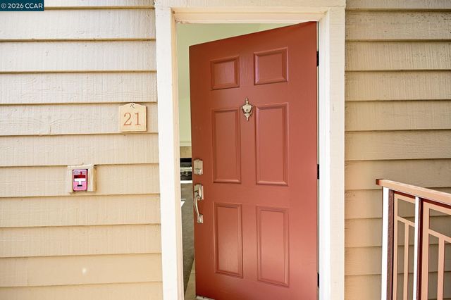 140 Reflections Dr 21, San Ramon, CA 94583