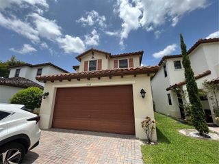 9165 SW 36th Mnr, Miramar, FL 33025