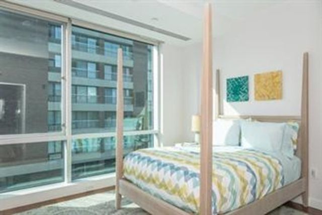 1075 Massachusetts Ave 503, Cambridge, MA 02138