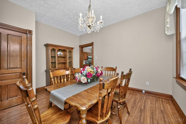 560 Delta Avenue, Cincinnati, OH 45226
