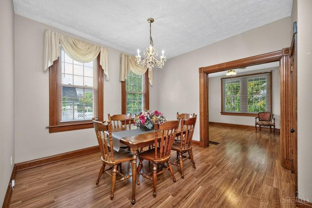 560 Delta Avenue, Cincinnati, OH 45226