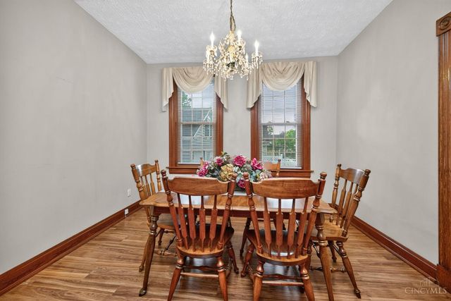 560 Delta Avenue, Cincinnati, OH 45226