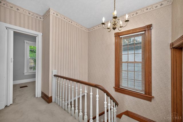 560 Delta Avenue, Cincinnati, OH 45226