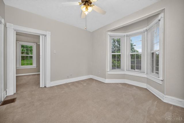 560 Delta Avenue, Cincinnati, OH 45226