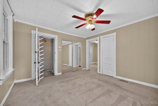 560 Delta Avenue, Cincinnati, OH 45226